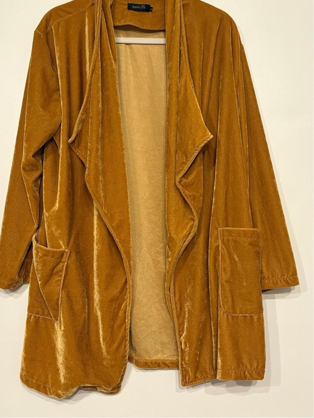 Amaryllis Women's Velvet Cardigan Jacket Size L Mustard Yellow Autumn Jacket